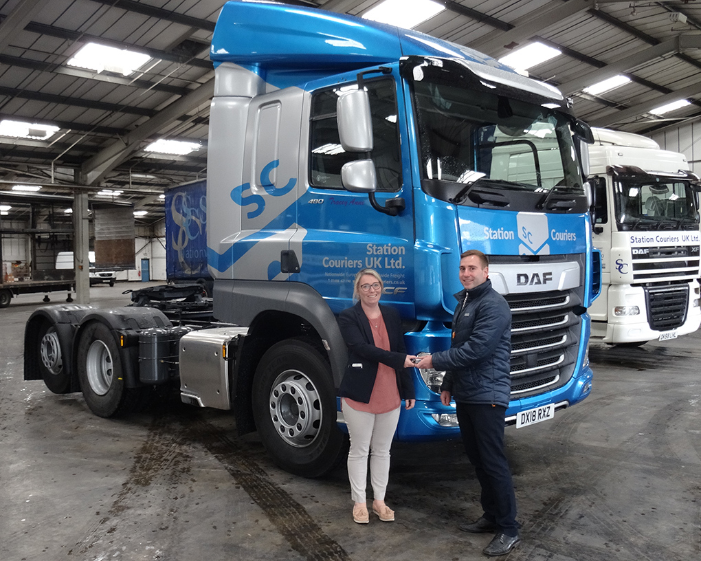 Station couriers lorry